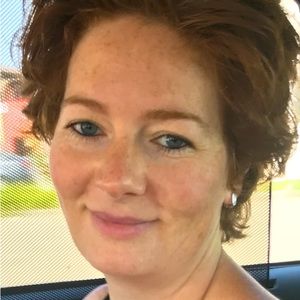 Meet your Posher, Dana